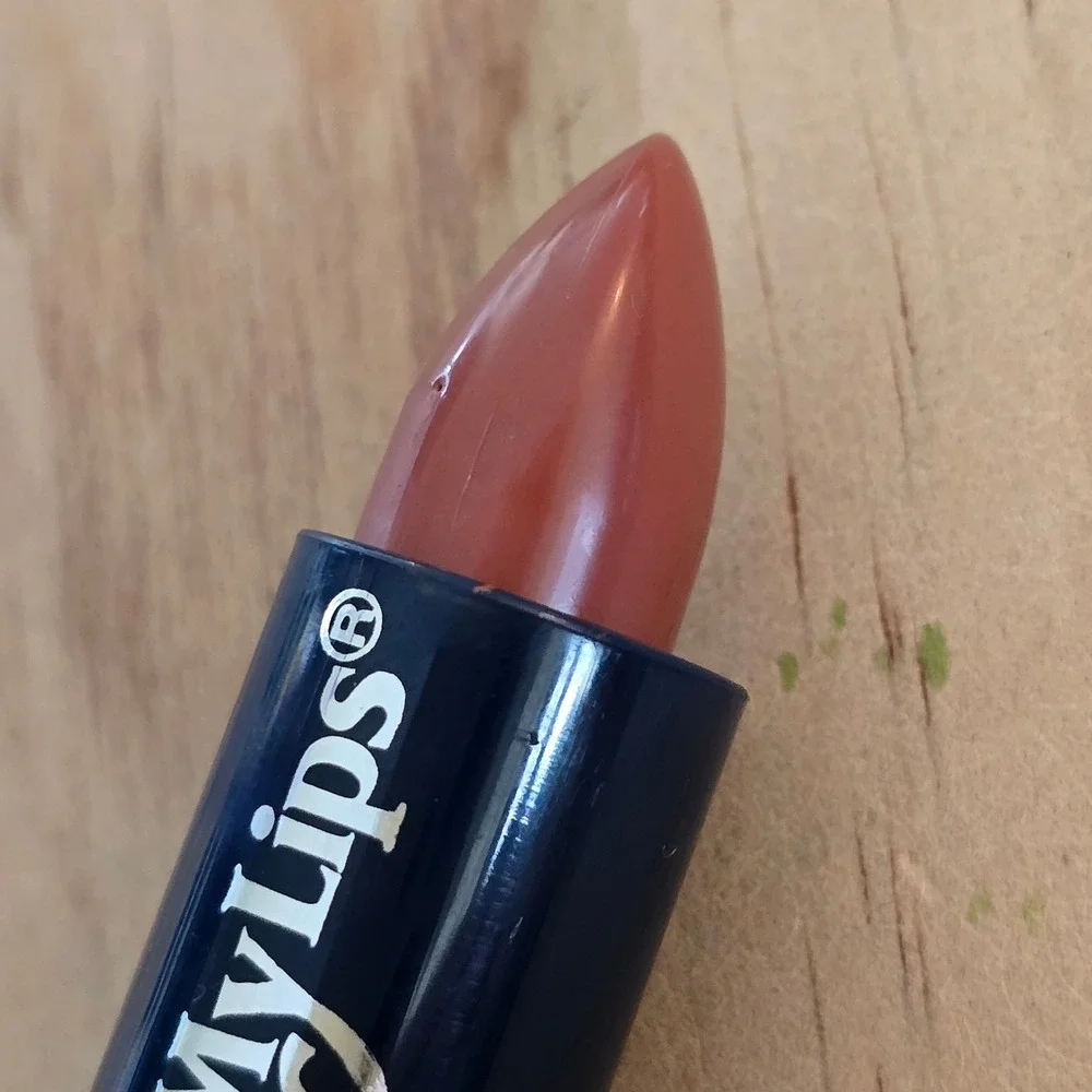 Bari Cosmetics Love My Lips Lipstick 439 Cocoa Bean Frosted Brown‎ 0.14oz
